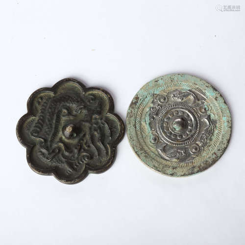 One bronze mirror in Han and Tang Dynasties