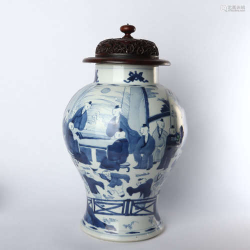 General's pot decorated with blue and white baby play patterns in early Qing Dynasty