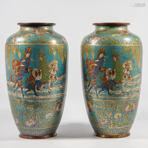 Pair of Cloisonné vases, Japanse origin