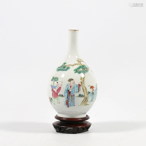 Small Chinese vase