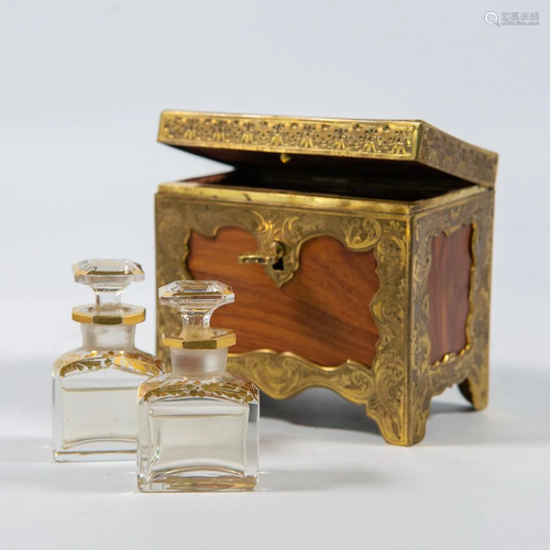 Perfume box with Sèvres Porcelain plaque