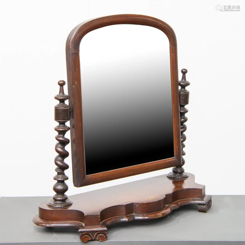 Tilting mirror, Mahogany, made in 19th century.