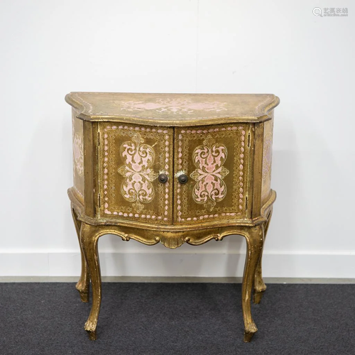 Gilt Italian Cabinet