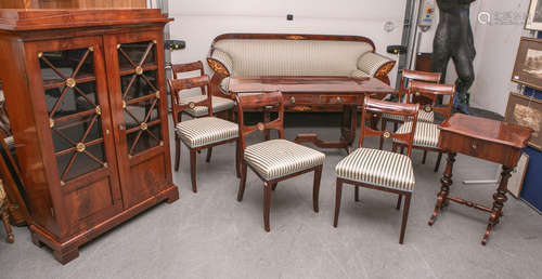 Kl. Biedermeier-Salon (Norddeutschland, Berlin um 1830/40), 9 Teile, Mahagoniholz,