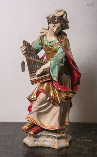 Holzfigur der Hl. Cäcilia (20. Jahrhundert), vollplastisch geschnitzt, polychrom gefasst