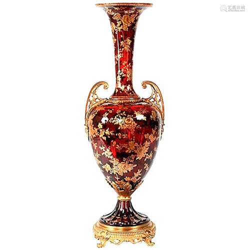 GOLDEN HAND CUT CRYSTAL VASE