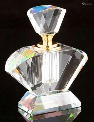 FINE CRYSTAL PERFUME BOTTLE