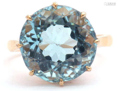 Mid 20th century aquamarine single stone ring of circular faceted shape, multi-claw set, 14.18mm