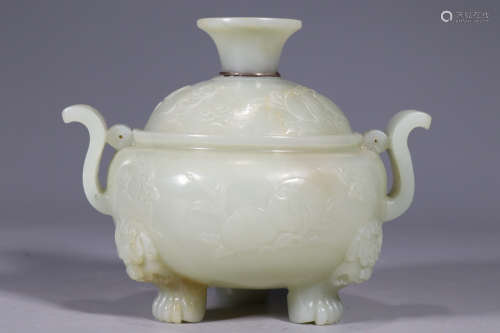 CHINESE CARVED HETIAN JADE CENSER W/. COVER