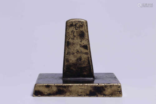 CHINESE BRONZE SQUARED SEAL