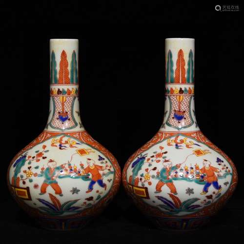 Pair Of Chinese Porcelain Wucai Vases