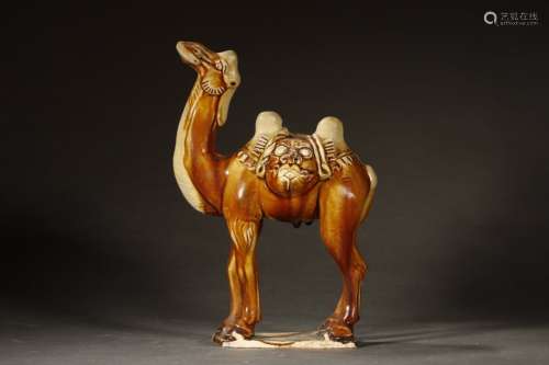 A Chinese Porcelain Three-Colored Camel Ornament
