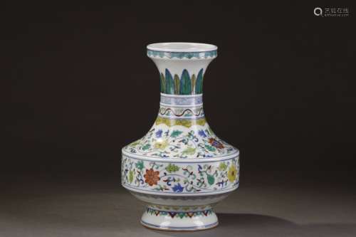 A Chinese Porcelain Doucai Vase