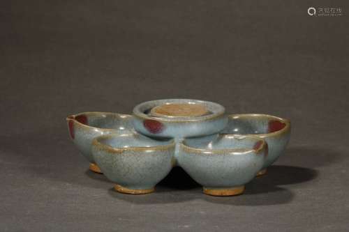 A Chinese Porcelain Jun Kiln Brush Washer