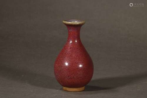 A Chinese Porcelain Jun Kiln Yuhuchunping Vase