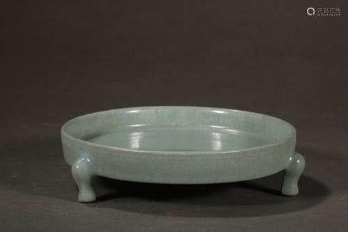 A Chinese Porcelain Ru Kiln Brush Washer