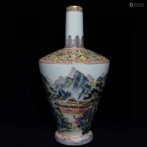 A Chinese Porcelain Famille Rose Vase