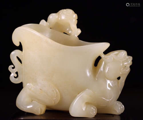 A HETIAN JADE CUP SHAPED WITH BEAST