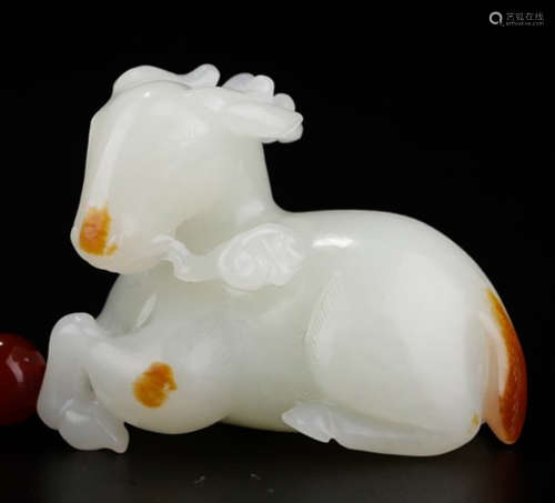 A HETIAN WHITE JADE DEER PENDANT