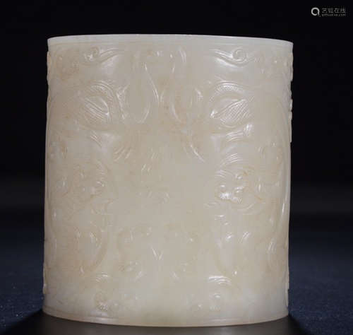 A HETIAN JADE BRUSH POT CARVED WITH DRAGON&PHOENIX