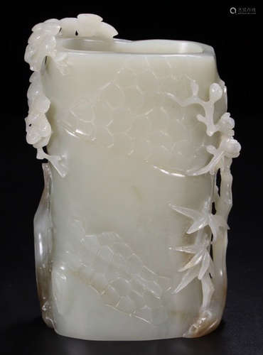 A HETIAN JADE BRUSH POT CARVED WITH BAMBOO