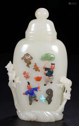 A HETIAN JADE VASE EMBEDDED WITH GEM