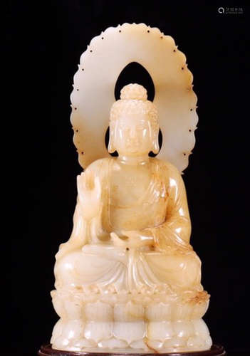 A HETIAN JADE BUDDHA STATUE