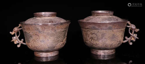 PAIR OF SILVER CUP CARVED WITH DRAGON&PHOENIX