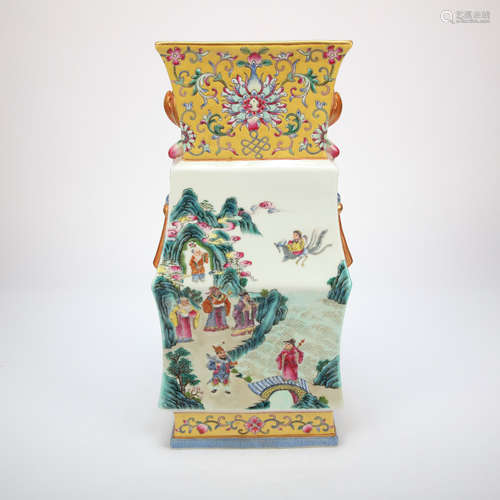 CHINESE QING DYNASTY MULTICOLOURED FU LU SHOU SQUARE BOTTLE