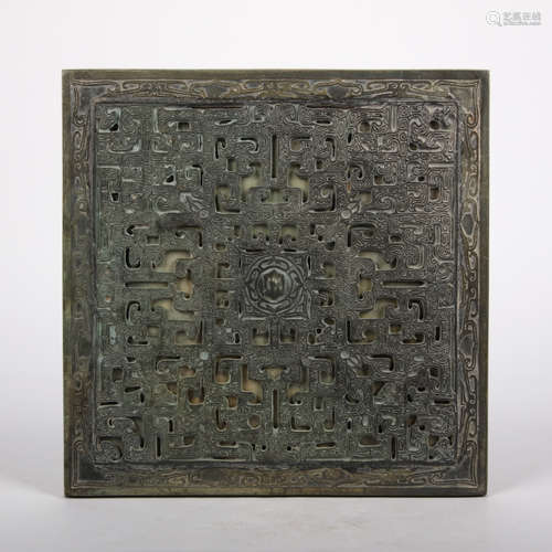 CHINESE BRONZE HOLLOW CARVED MIRRO