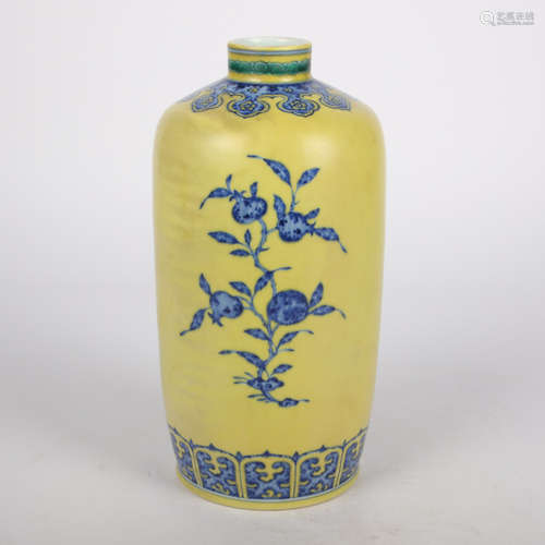 CHINESE YELLOW GLAZED CELADON VASE