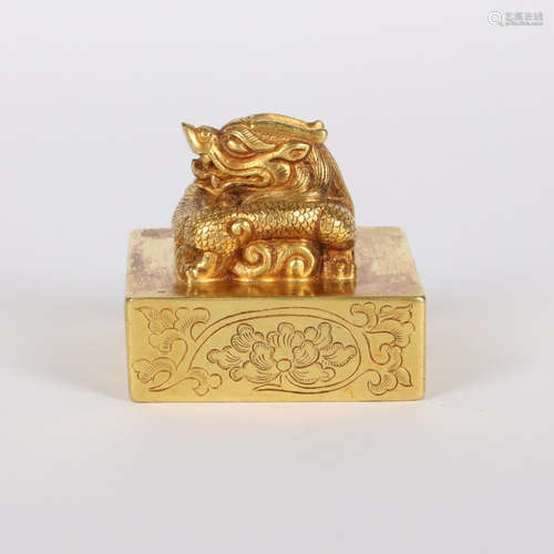 CHINESE GILT BRONZE SEAL