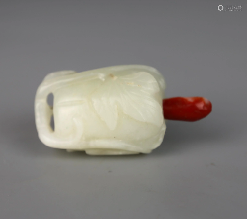 a chinese jade snuff bottle