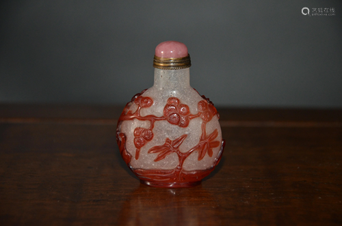 glass snuff bottle