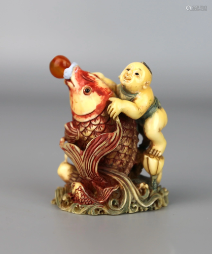 a chinese bone snuff bottle