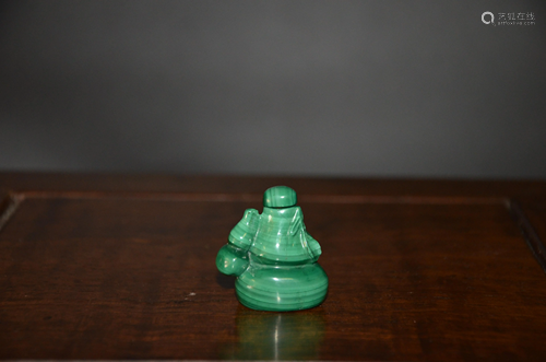 malachite snuff bottle