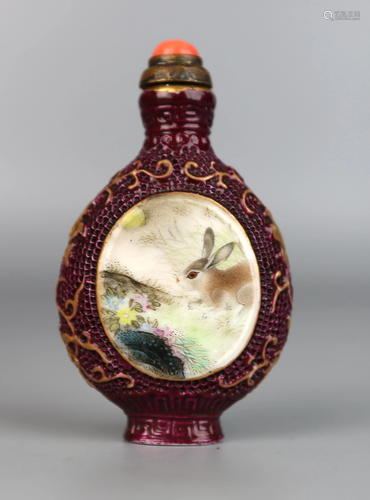 a chinese porcelain snuff bottle