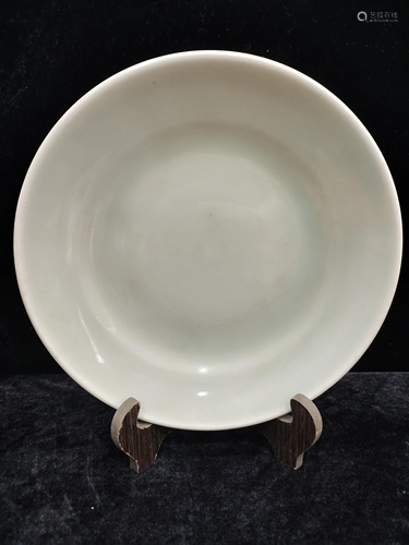 A set chinese steam bowl with cover