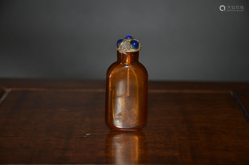 glass snuff bottle