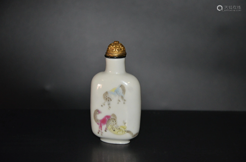 enameled snuff bottle (with brocade box)