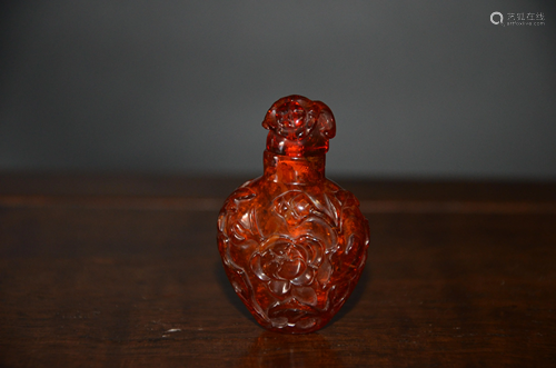 amber snuff bottle