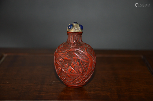 lacquered snuff bottle