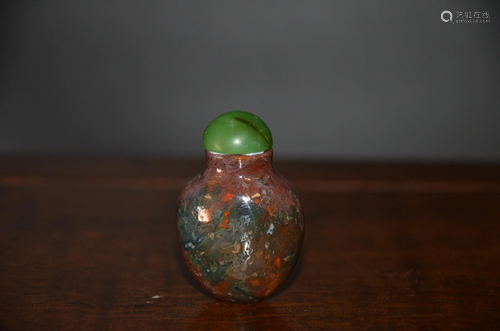 agate snuff bottle