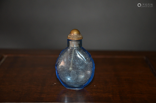 glass snuff bottle