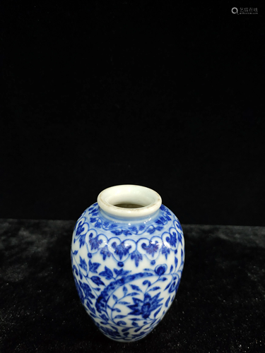 a chinese blue and white jar