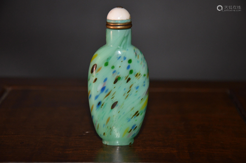 glass snuff bottle