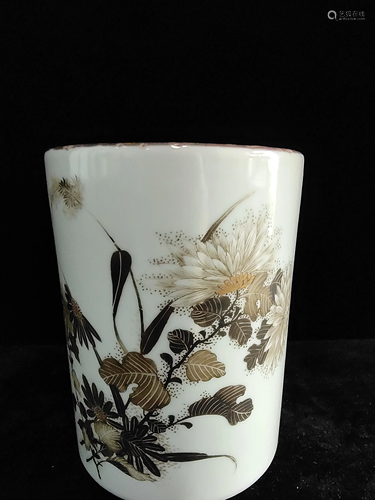 a chiense famille rose brush pot