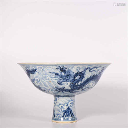 Xuande blue and white high-foot bowl