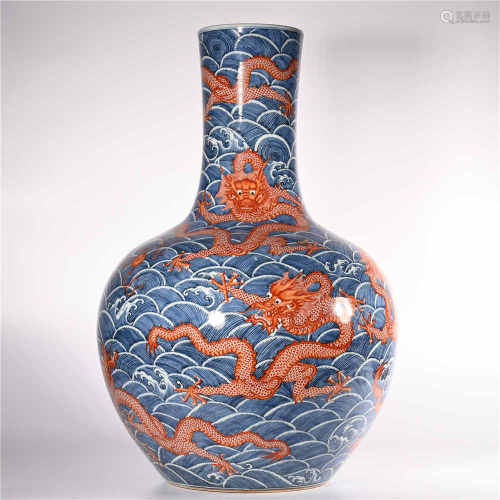 Qianlong blue and white alum red celestial vase