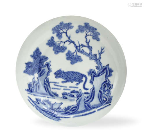 Chinese Blue & White DIsh w/ Tiger, 19th C.